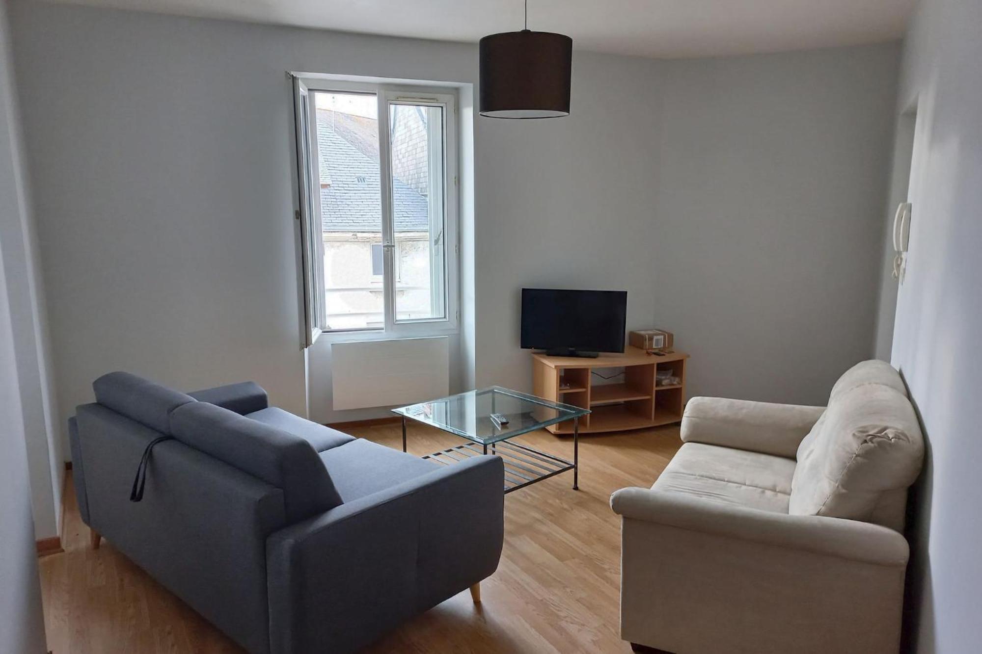 Grand Studio ✰ 35M² ✰ Centre ✰ 4Pers/2Lits ✰ Cuisine ✰ Wifi Candé Extérieur photo